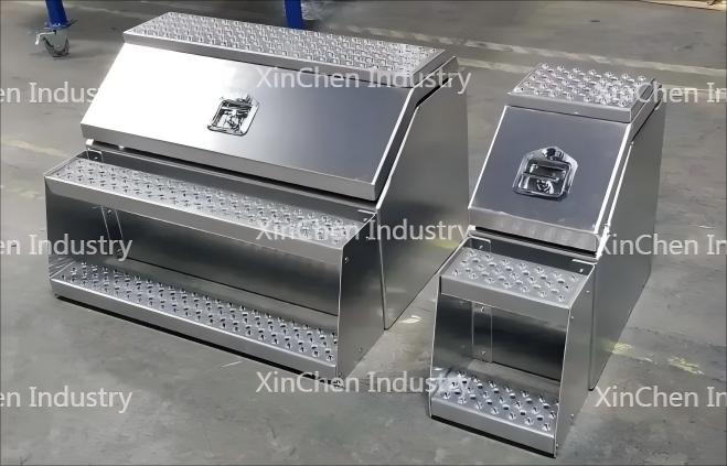 Big mouth aluminum step box.jpg